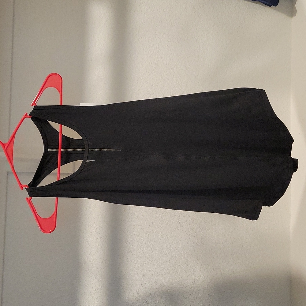 Black effortless tank long